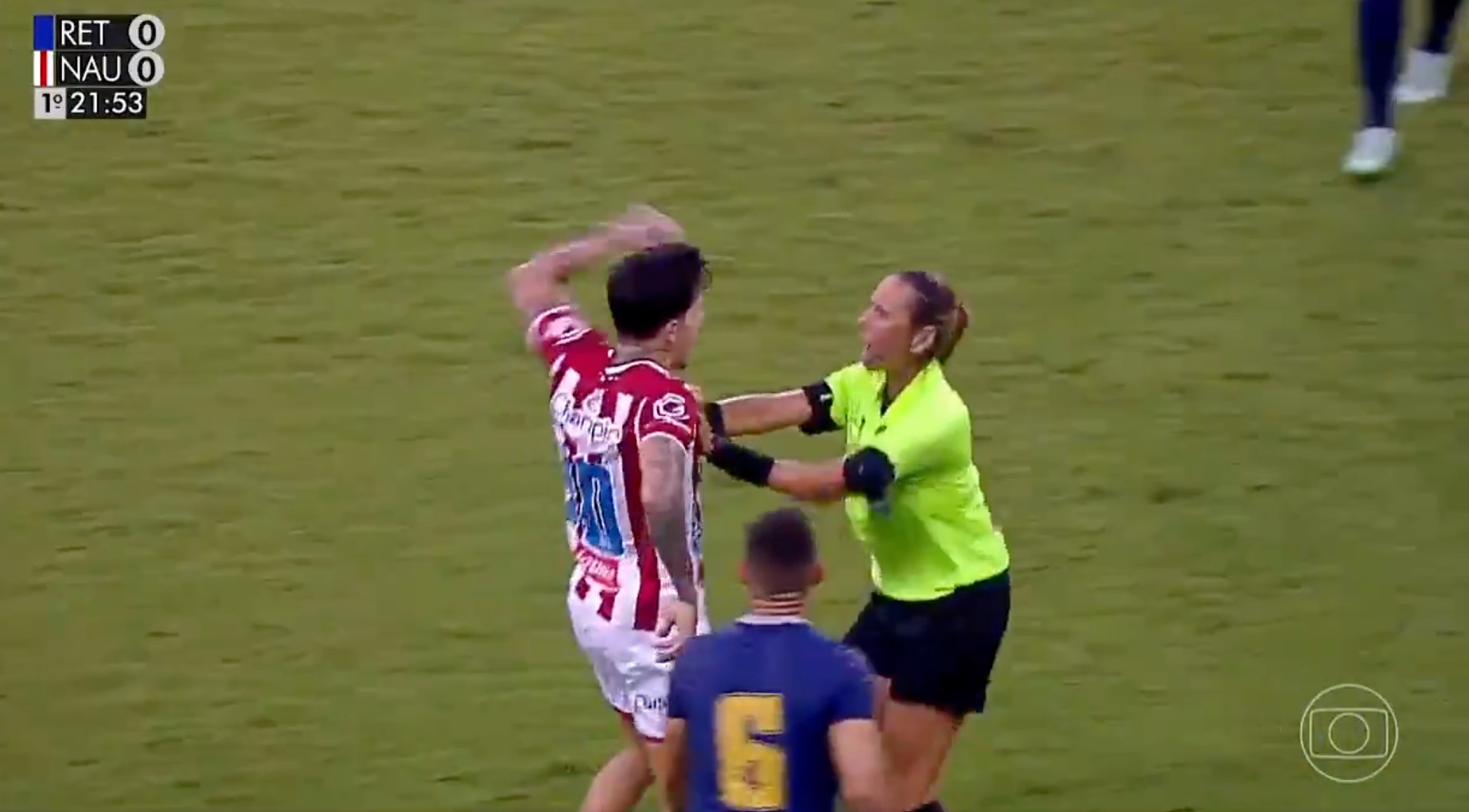 Brazilian Player Attacks Female Referee After Being Sent Off 